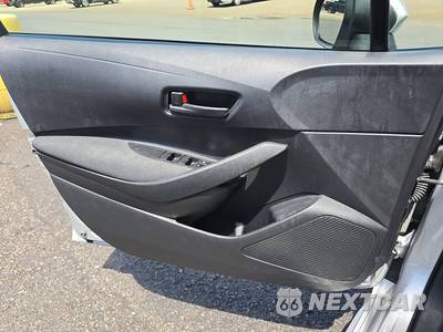 2025 Toyota Corolla Hybrid LE Sedan - zdjęcie 9 z 19 - miniatura