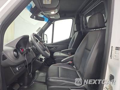 2024 Mercedes-Benz Sprinter 2500 Cargo Van 144.0" WB - zdjęcie 7 z 22 - miniatura