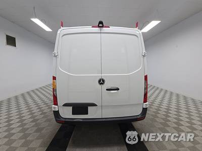 2024 Mercedes-Benz Sprinter 2500 Cargo Van 144.0" WB - zdjęcie 5 z 22 - miniatura