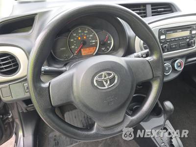 2012 Toyota Yaris L Hatchback - zdjęcie 10 z 28 - miniatura