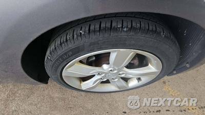 2015 Hyundai Veloster - zdjęcie 18 z 35 - miniatura