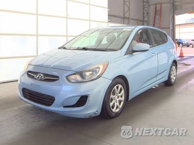 2014 Hyundai Accent GS Hatchback - zdjęcie 1 z 35 - miniatura