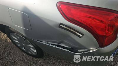 2017 Nissan Versa Sedan SV - zdjęcie 30 z 40 - miniatura