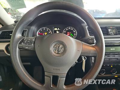 2013 Volkswagen Passat 2.5L Wolfsburg Edition - zdjęcie 10 z 48 - miniatura
