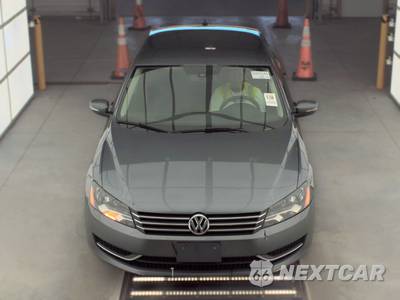 2013 Volkswagen Passat 2.5L Wolfsburg Edition - zdjęcie 2 z 48 - miniatura