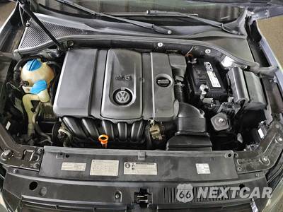 2013 Volkswagen Passat 2.5L Wolfsburg Edition - zdjęcie 15 z 48 - miniatura