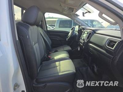 2019 Nissan TITAN S Regular Cab Long Bed - zdjęcie 14 z 26 - miniatura