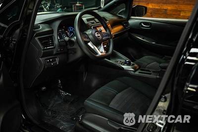 2025 Nissan LEAF S - zdjęcie 8 z 25 - miniatura