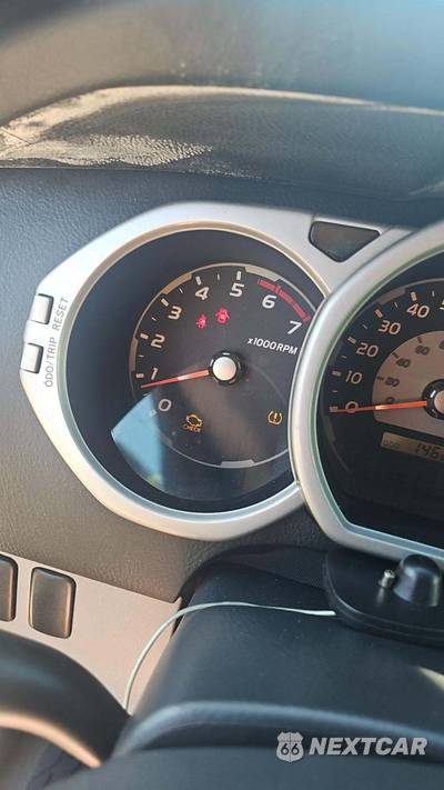 2004 Toyota 4Runner SR5 - zdjęcie 21 z 36 - miniatura