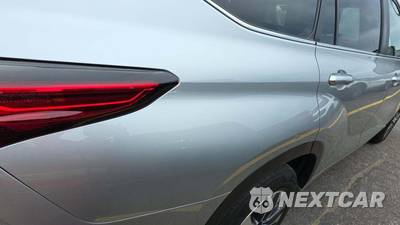 2023 Toyota Highlander Hybrid XLE - zdjęcie 20 z 41 - miniatura