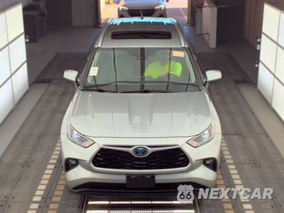 2023 Toyota Highlander Hybrid XLE - zdjęcie 2 z 41 - miniatura