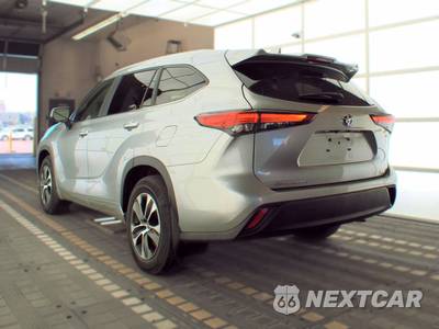2023 Toyota Highlander Hybrid XLE - zdjęcie 6 z 41 - miniatura