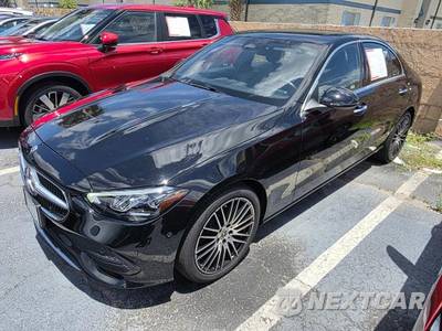 2025 Mercedes-Benz C 300 - zdjęcie 1 z 21 - miniatura