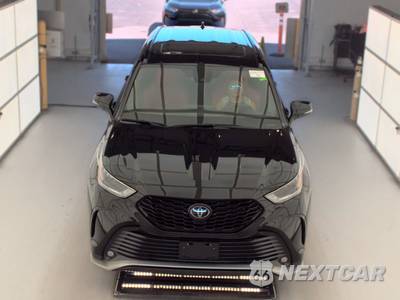 2022 Toyota Highlander XSE - zdjęcie 2 z 41 - miniatura
