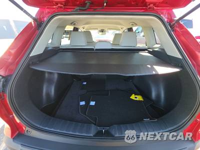2024 Toyota Corolla Cross LE - zdjęcie 16 z 46 - miniatura