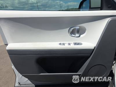 2024 Hyundai IONIQ 5 SEL - zdjęcie 9 z 33 - miniatura