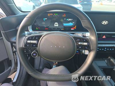 2023 Hyundai IONIQ 6 SEL - zdjęcie 10 z 28 - miniatura