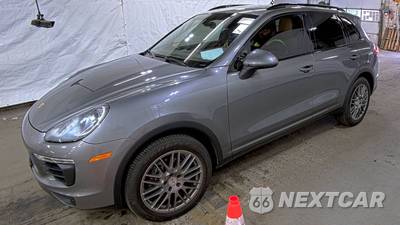 2016 Porsche Cayenne - zdjęcie 1 z 19 - miniatura