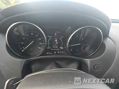 2017 Jaguar XE Premium - zdjęcie 12 z 33 - miniatura
