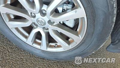 2014 Nissan Pathfinder SL - zdjęcie 22 z 38 - miniatura