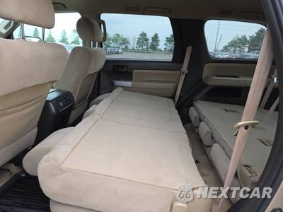 2009 Toyota Sequoia SR5 - zdjęcie 13 z 19 - miniatura