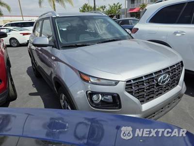 2025 Hyundai Venue SEL - zdjęcie 4 z 27 - miniatura