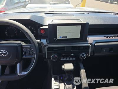 2026 Toyota Tacoma TRD Off-Road Crew Cab Medium Bed - zdjęcie 11 z 24 - miniatura