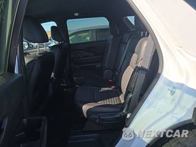 2026 Nissan Pathfinder Rock Creek - zdjęcie 13 z 26 - miniatura