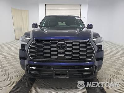 2025 Toyota Sequoia Platinum - zdjęcie 2 z 22 - miniatura