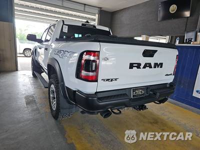 2024 Ram 1500 TRX Crew Cab Short Bed - zdjęcie 6 z 23 - miniatura