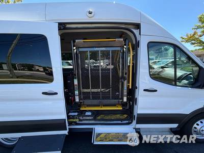 2019 Ford Transit 350 HD Passenger Van XL DRW High Roof 147.6" WB - zdjęcie 62 z 81 - miniatura