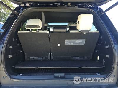 2023 Toyota Sequoia Platinum - zdjęcie 17 z 30 - miniatura