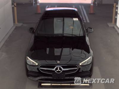 2025 Mercedes-Benz C 300 - zdjęcie 2 z 31 - miniatura