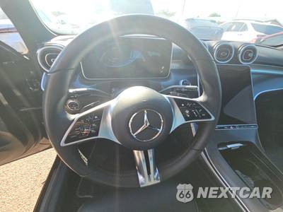 2025 Mercedes-Benz C 300 - zdjęcie 16 z 31 - miniatura