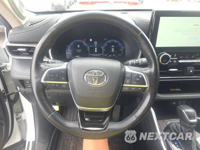 2024 Toyota Highlander Hybrid Limited - zdjęcie 9 z 17 - miniatura