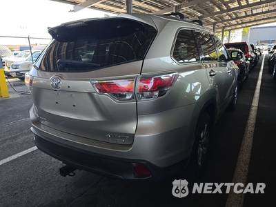 2014 Toyota Highlander XLE - zdjęcie 4 z 56 - miniatura