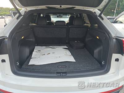2022 Volkswagen Atlas Cross Sport 2.0T SE w/Technology - zdjęcie 16 z 18 - miniatura