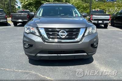 2018 Nissan Pathfinder SL - zdjęcie 1 z 35 - miniatura