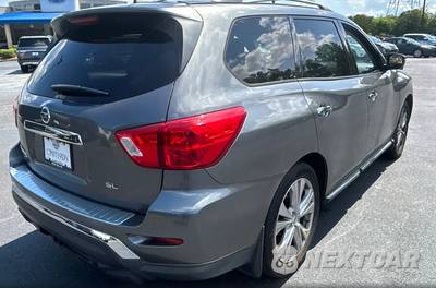 2018 Nissan Pathfinder SL - zdjęcie 7 z 35 - miniatura