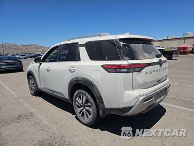 2022 Nissan Pathfinder SL - zdjęcie 6 z 23 - miniatura