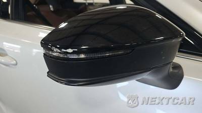 2025 Toyota Crown Signia XLE - zdjęcie 29 z 42 - miniatura