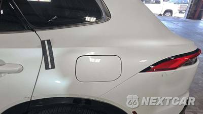 2025 Toyota Crown Signia XLE - zdjęcie 40 z 42 - miniatura