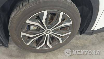 2025 Toyota Crown Signia XLE - zdjęcie 22 z 42 - miniatura