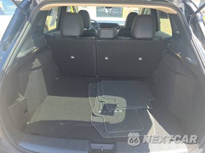 2025 Nissan Kicks SR - zdjęcie 16 z 35 - miniatura