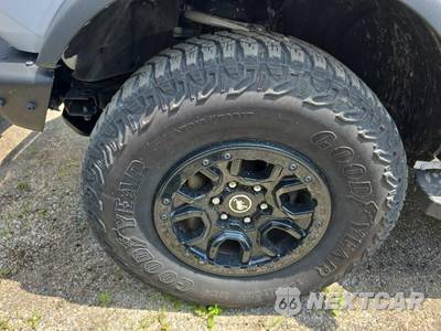 2023 Ford Bronco Wildtrak Advanced - zdjęcie 8 z 22 - miniatura