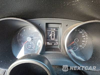2011 Volkswagen GTI - zdjęcie 12 z 17 - miniatura