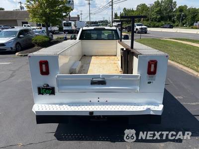 2022 Ford Super Duty F-350 Cab Chassis XL Regular Cab DRW - zdjęcie 11 z 69 - miniatura