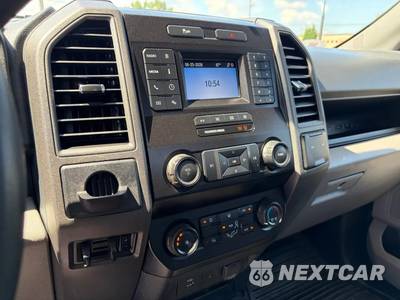 2022 Ford Super Duty F-350 Cab Chassis XL Regular Cab DRW - zdjęcie 25 z 69 - miniatura