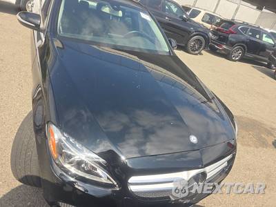 2015 Mercedes-Benz C 300 4MATIC Sedan - zdjęcie 2 z 43 - miniatura