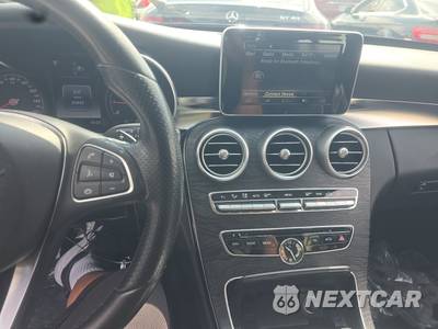 2015 Mercedes-Benz C 300 4MATIC Sedan - zdjęcie 11 z 43 - miniatura